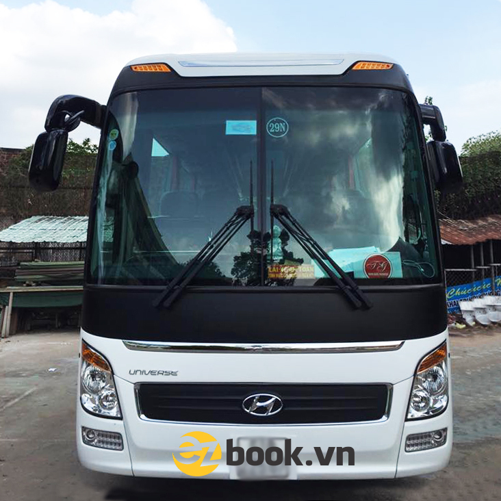 Cho thuê xe 29 chỗ - Cho Thuê Xe EZBOOK - Công Ty TNHH EZBOOK Việt Nam